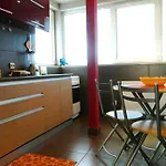 Penthouse Larry * 부쿠레슈티