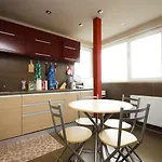 아파트 Penthouse Larry 부쿠레슈티