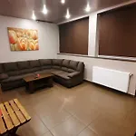 Penthouse Larry 아파트 *
