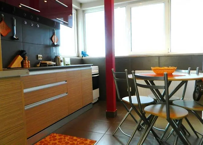 Penthouse Larry * Bucarest